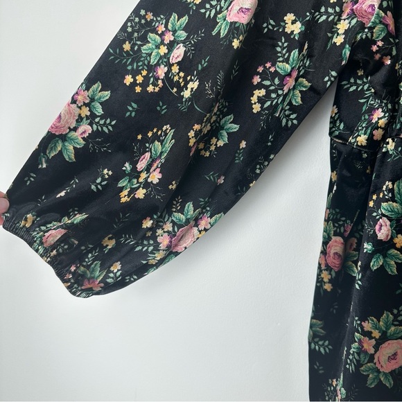 Cato Top Size 18/20w Velvet Black Floral Bishop Sleeve Babydoll Dark Romantic - Picture 7 of 7